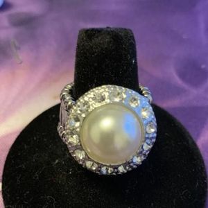silver and pearl ring